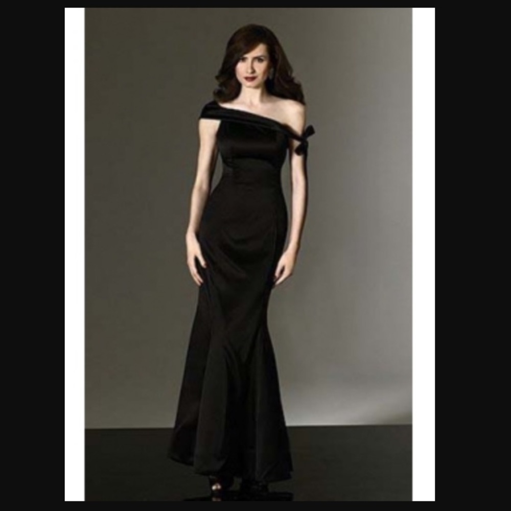 NWOT Black Satin Mermaid Dress never worn